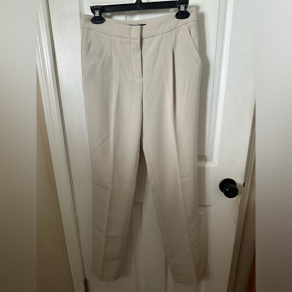 BCBGMaxazria dress pants. Size: 0